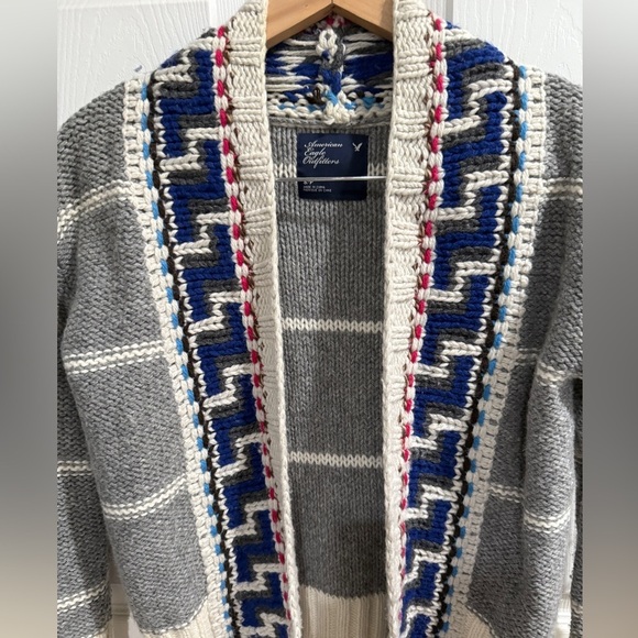 American Eagle Outfitters Gray Blue White Knit Cardigan - Picture 2 of 4